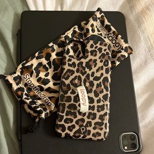 11 Pro Max Loopy Case